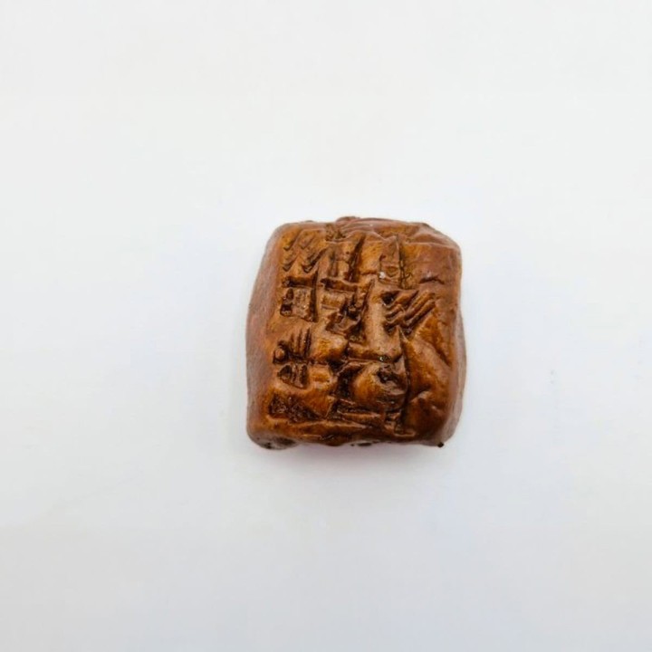 Moulage de tablette cunéiforme